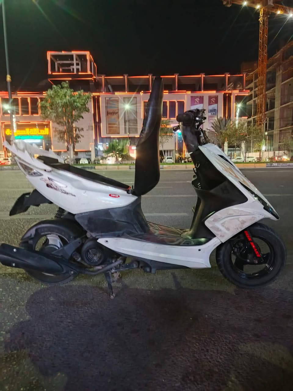 سلام عليكم دراجه ماكس مضلع حاويه للبيع 670الف موجود خاص+موجود فقط واتساب***********
