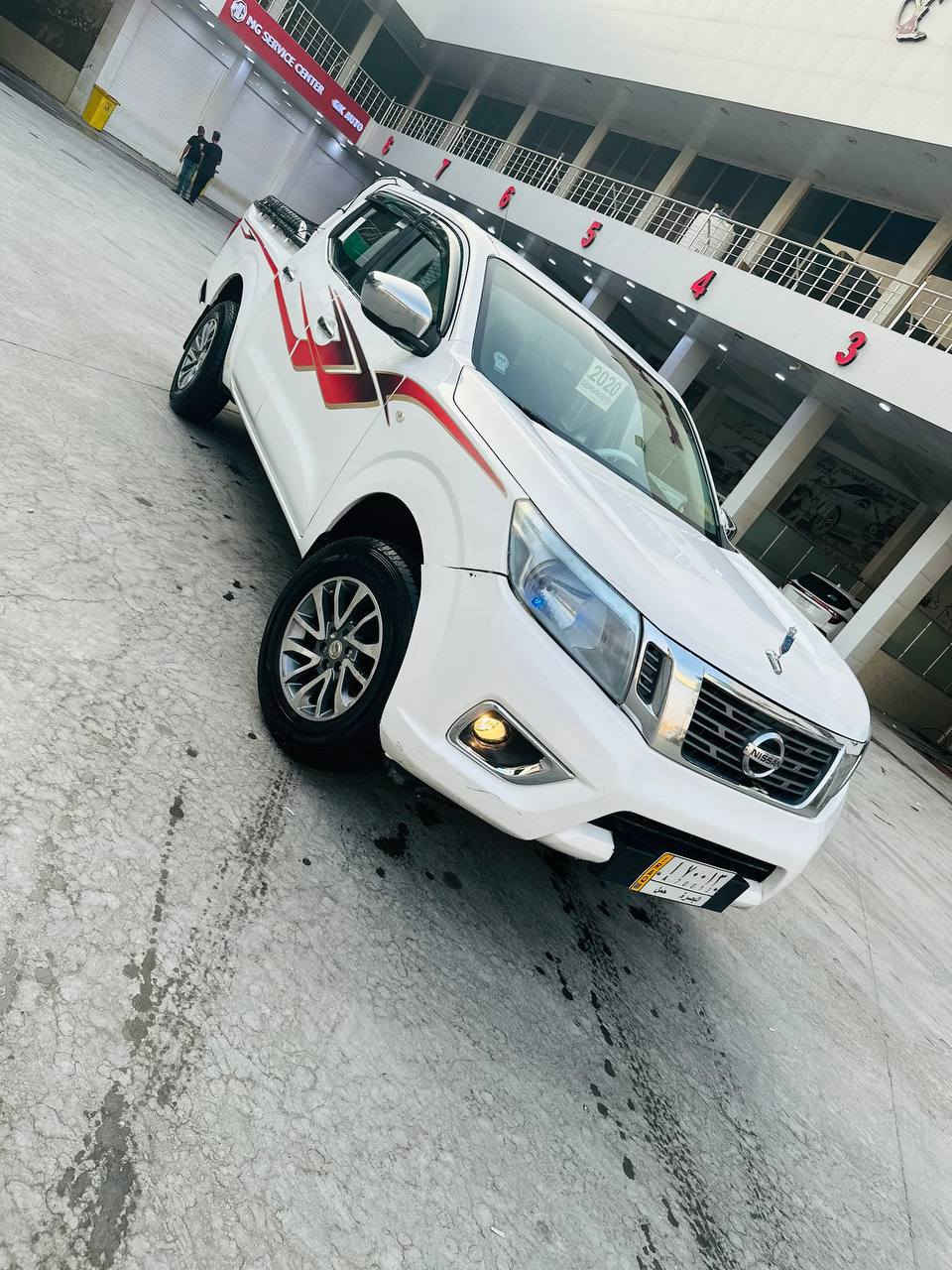 للبيع او المراوس 
بيك اب نيسان نيفاره مديل 2016الشكل الجديد 
(رقم بصره تحويل ثاني يوم مشروع وطني سنويه لل26 )
مكينه بيههه خيط تبخير كير عادي
بيههه منضومه غاز انسه الصرف
تخم تاير جديد حداديه جديده 
كهربائيات كله شغاله 
السياره جديده وحلوه .......المكان البصره
السعر. 130$وبي مجال قليل
***********
