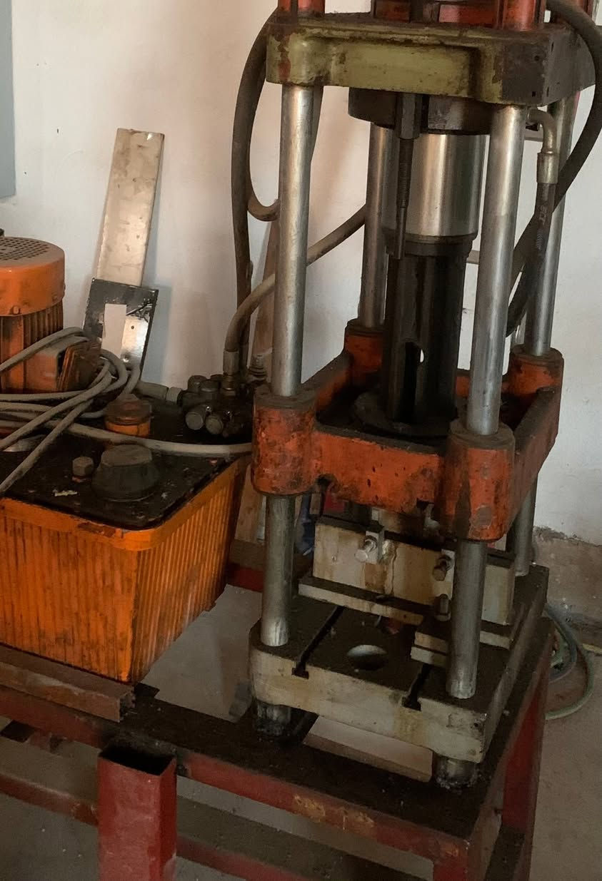 بريس للبيع السعر 900 الف


**إذا كنت صاحب هذا الإعلان وتريد حذفه لأي سبب، رجاءا أرسل رسالة إلى الدعم الفني**