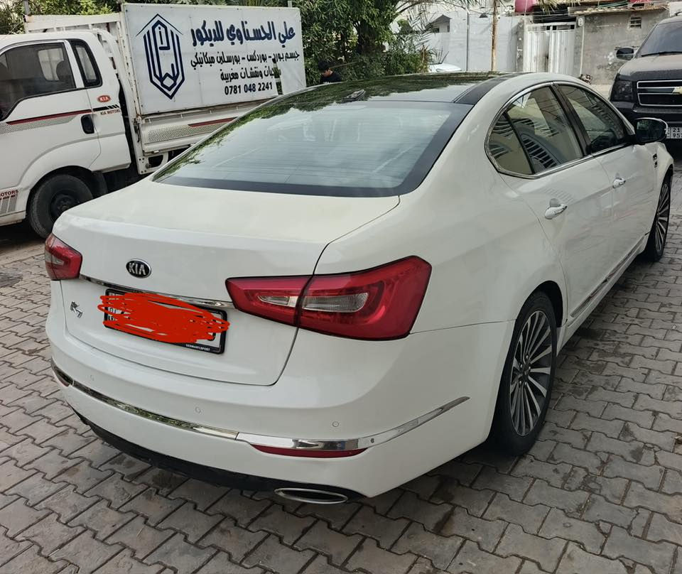 للبيع كياكادنزة ٢٠١٤فول واحد على واحد محرك ٦سلندر سياره خط واحد غاز كصه  مكان بغداد مكلف بل نشر هاذا رقم صاحبه  ***********
