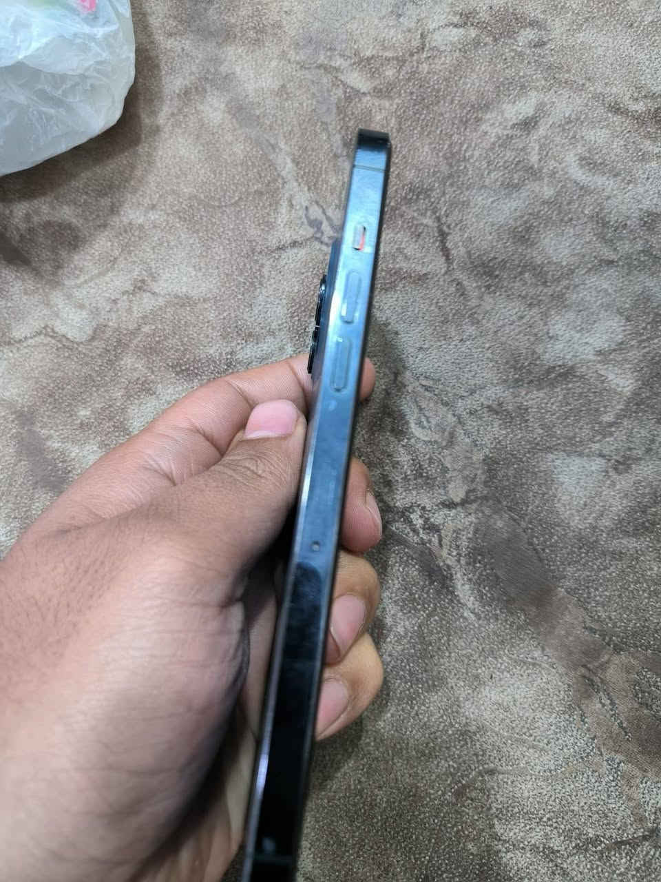 للبيع ايفون12pro max
بطاريه79 الجهاز بلادي ممفتوح  فقط فطر بالضهر  مكفول من كلشي الجهاز نضيف 
الجهاز شرق اوسط السعر450
***********
