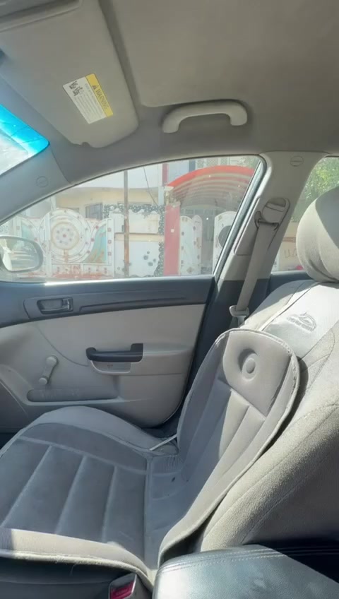 السلام عليكم 
كيا فورتي للبيع 🌿
موديل ـ2012 🔥
تحكم ستيرن 🌀
گير عادي 🌿
بيها شاشه لمس 🌀
ضربتها 
جامرلوغ الامامي 
والبنيد سوناد ادنى الصور 🔥
سياره نضيفه ودواخل نضيفه 
سعر 84 وبيها مجال 🐾
الموقع بعقوبه تقاطع قدس دور زراعه 🪐
للأستفسار :***********
               :***********
