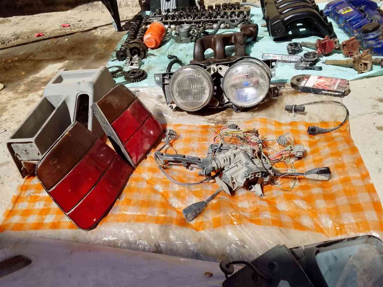 سلام عليكم
اي شي تحتاجون اني بالخدمه والي يحب ياخذهن شلع هم بي خير ويدلل راسل او اتصل ع الرقم ***********
