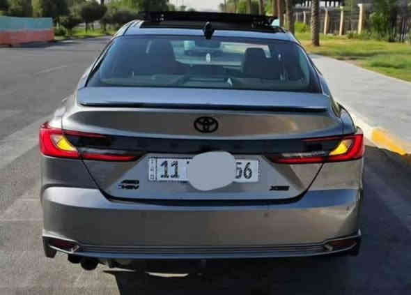 السلام عليكم كامري موديل 2025هايبردماشيه 9الف  XSEفول واحد عل واحدكشنات تدفئه تبريد خمس كامرات بنوراما رادرات شاشه عرض بلجامه يعني هوايه مواصفات وارد امريكي حادث  تبديل بنيد فقط بدون داخل ظربه صطحيه ارباك استيرن بسمي تحويل مباشر ***********مكاني بغداد العامريه السعر 220
