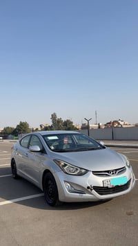 النترا موديل 2014 وارد امريكي بيها جاملغ خلفي وباب خلفي وهلال الجاملغ ...