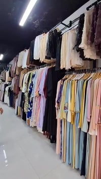 فستان كشمير • قياس ٤٠-٥٠ • سوق الخالص