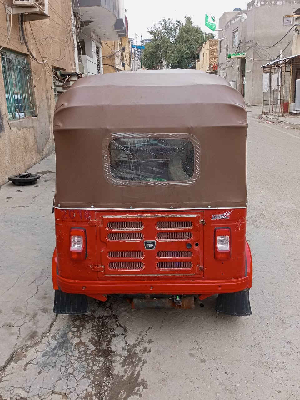 سلام عليكم تكتك موديل 2018 تكتك اوراق المصطفى 7اوراق كبل ترقيم السعر 4200 وبيه مجال قليل ***********
