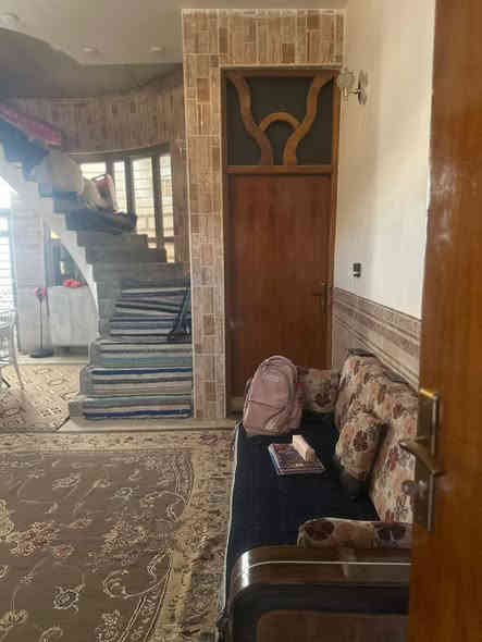 السلام عليكم
 دار للبيع
 الفلاحية بضهر شارع ٣٠خلف بوتيك سجاد
 مساحتة ١٧٠ ركن
 يتكون من صالة واستقبال وغرفة ومطبخ حار وبارد بناء 
 صحيات داخلية وخارجية
بناء حديث درجه أولى
 والبيت حاليآ فارغ اليريد يشوفة
السعر ١٣٥ وبي مجال
للأستفسار***********
***********

#مكتب #عقارات #جعفرالگشاوي لبيع وشراء الدور والأراضي
والعقارات التجاريه
والدوانم الزراعيه
الملك صرف + الزراعي+
للأعلان عن عقارك التواصل عبر الخاص او الأتصال
على الأرقام التاليه
للأستفسار***********
***********.......
