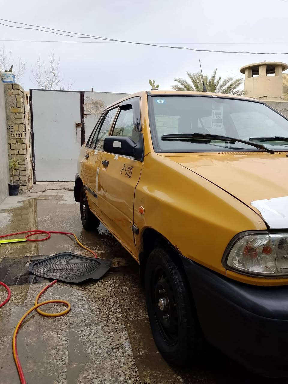 السلام عليكم سايبه موديل ١٢ للبيع رقم انكليزي مصفره السنويه لل ٣٠ السعر ٢٦  *********** مكان السياره بغداد الامين الثانيه
