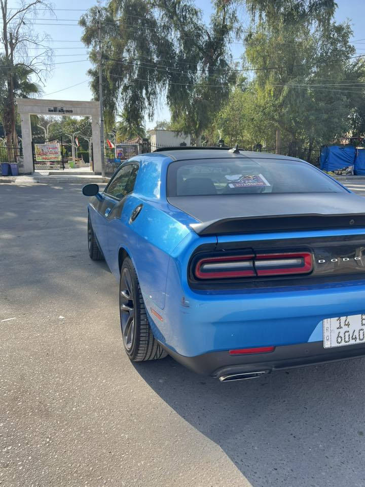 ياالله. السلام عليكم
للبيع دوج جالنجر T/Aلون بحري مميز 🩵 المؤديل 2023 بصره بسمي قبل شهر رقمتها... السياره جديده ماشيه 5الاف ml. فول مواصفات.. شعار  T/A بكل مكان.. فتحه سقف +خزن ميموري +استيرن كهرباء + كشنات كنتاره تدفئه وتبريد +رادر جانبي +رادار خلفي +حساس خلفي + وبعد
مواصفات T/A معروفه حادث قطعه
وحده بس بنيد مبدل صور الحادث
مرفقه بالمنشور. السيارة كير عادي
مكاني البصره ***********
