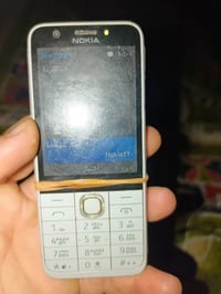 نوكيا • نضيف • ظهر مكسوره