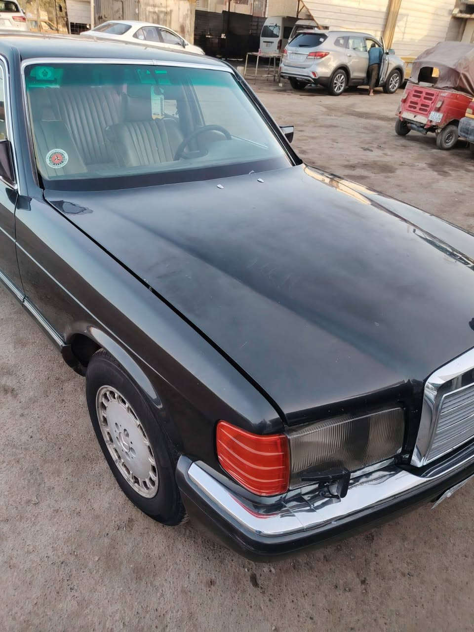 سلام عليكم مارسدس رئاسي حجم ٣٠٠ مديل ٨٥ السعر ٧٠ الرقم *********** بغداد
