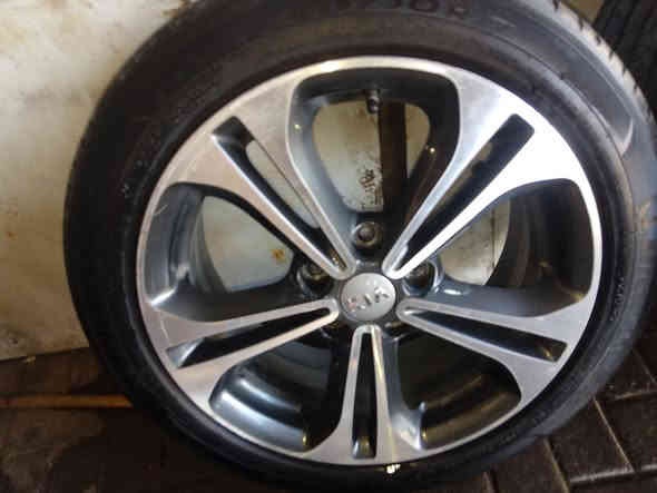 ويل كب سيراتو نضيف للبيع مكان نجف حي الانصار رقم موبايل *********** سعر 300 او بي مجال
