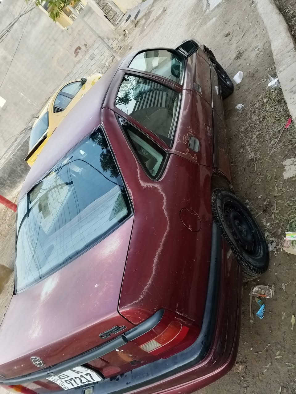 سلام عليكم اوبل فكتره موديل 93 سياره بلاديه قطره صبغ مابيها ولا معجون بيها خياسات ومصلحه بعدني مصابغهن مكينه 1600 بيها خيط تبخير خفيف كلش رقم ديالى انكليزي تحويل ثاني يوم سعر 38 وبيها مجال قليل مكاني ديالى بعقوبه خاص او اتصال بل رقم ***********
