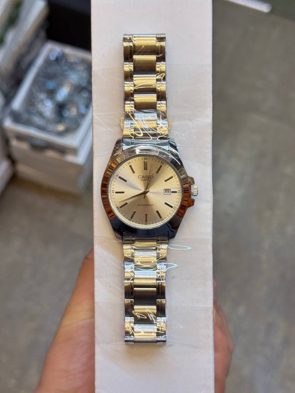 ستايلك يبدأ من ساعتك
ساعات رجاليه جديده
اناقة بدون مبالغه
خلي ساعتك تحجي عنك
ستايل هادى حظور قوي 
السعر35
توصيل مجاني
#ساعات-ستايل
#ساعات-رجاليه
#ساعات-رجالي
#موضه
#ستايل
#اكسسوارات-رجاليه
#شباب-ستايل
#ساعات-فخمة
#ساعات-ستايل
#العراق
#بغداد
#تسوق -العراق
#شباب-العراق
#ستايل-شبابي
#اونلاين-شوب


**إذا كنت صاحب هذا الإعلان وتريد حذفه لأي سبب، رجاءا أرسل رسالة إلى الدعم الفني**