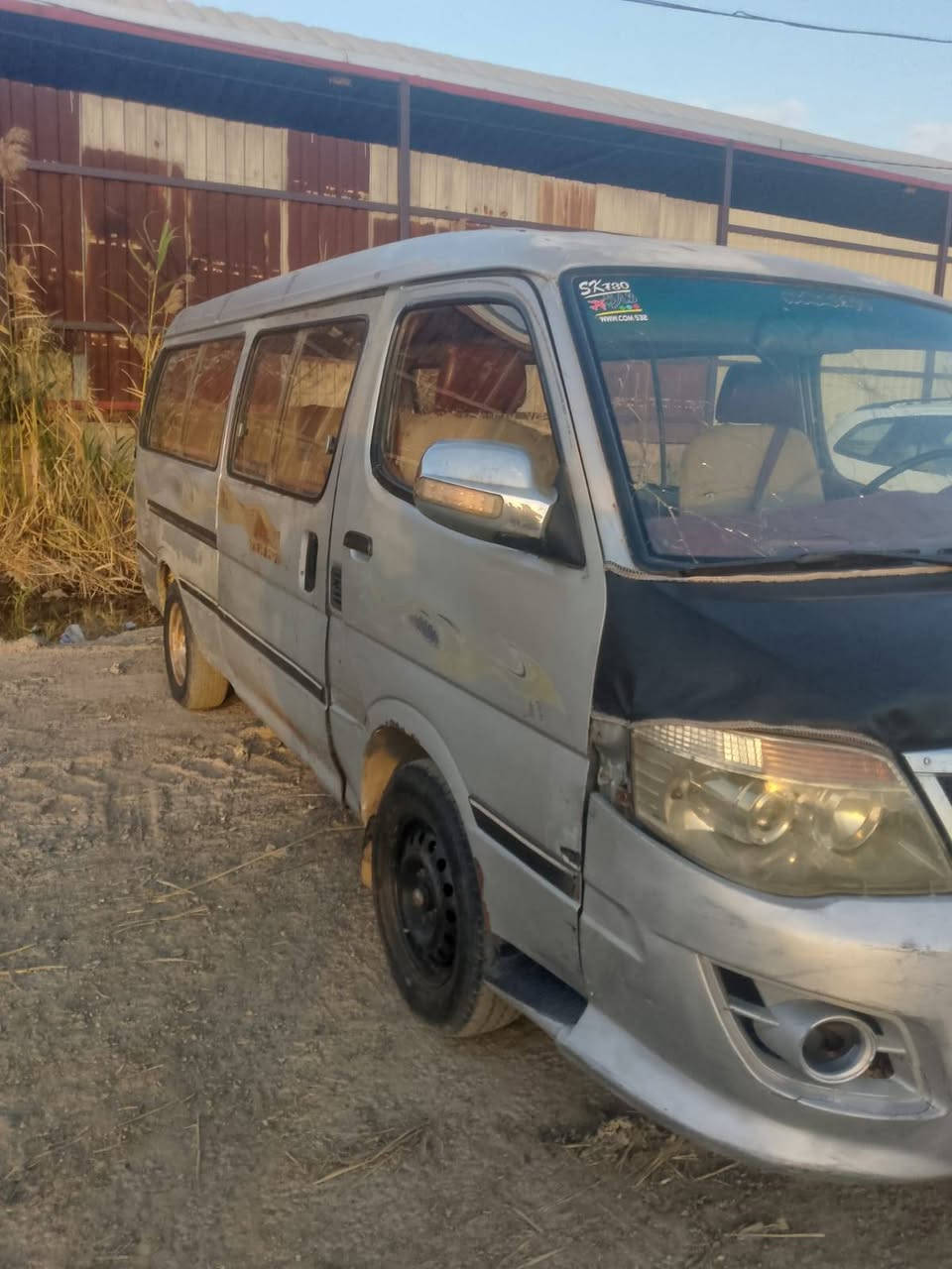 السلام عليكم
سياره فتون 
موديل 
2013
مكان بغداد 
رقم التليفون
***********
