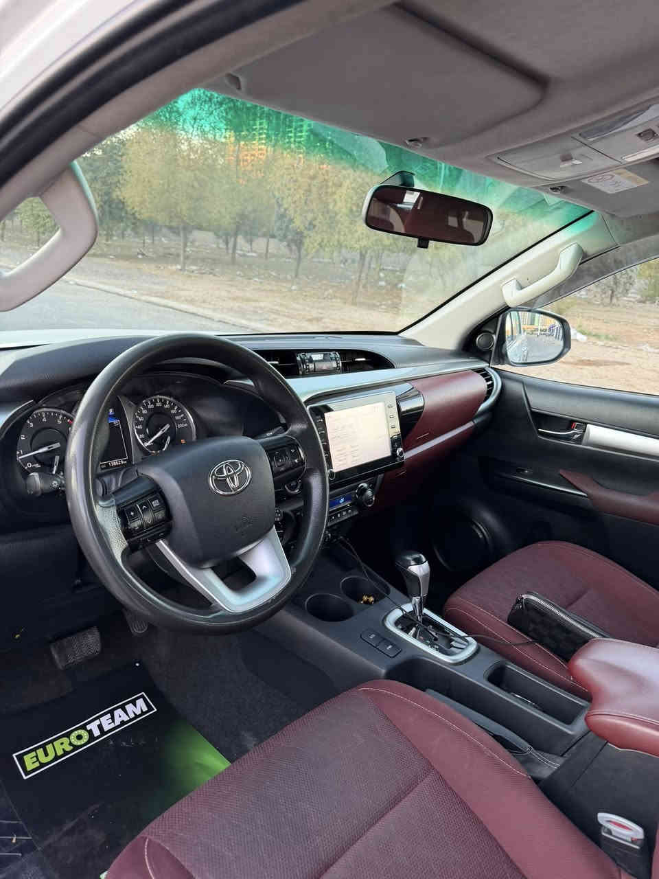 موديل 2023 +TRD شركة ساز ماشية 138 مكفولة بس بي دي ار شوية فوك لايت الخلفي
سعر 360 مكانها اربيل 

***********
