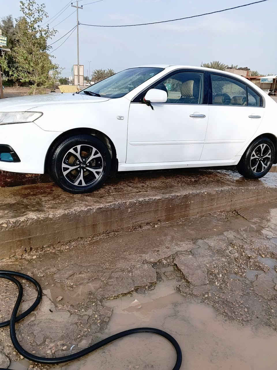 السلام عليكم اوبتمه 2009 البيع السعر 110 وتفاصيل السيارة يتصل ***********
