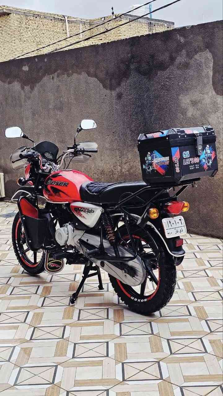 سلام عليكم ورحمة الله 
للبيع ✋️✋️
بوكسر موديل 2023 رقم ذي قار بسمي استخدم شخصي سنويه لغاية 2028 شهر 5 ...تجي تفحص وين ماتريد سعرها مليونين و700 ...الاتصال واتساب 
***********
