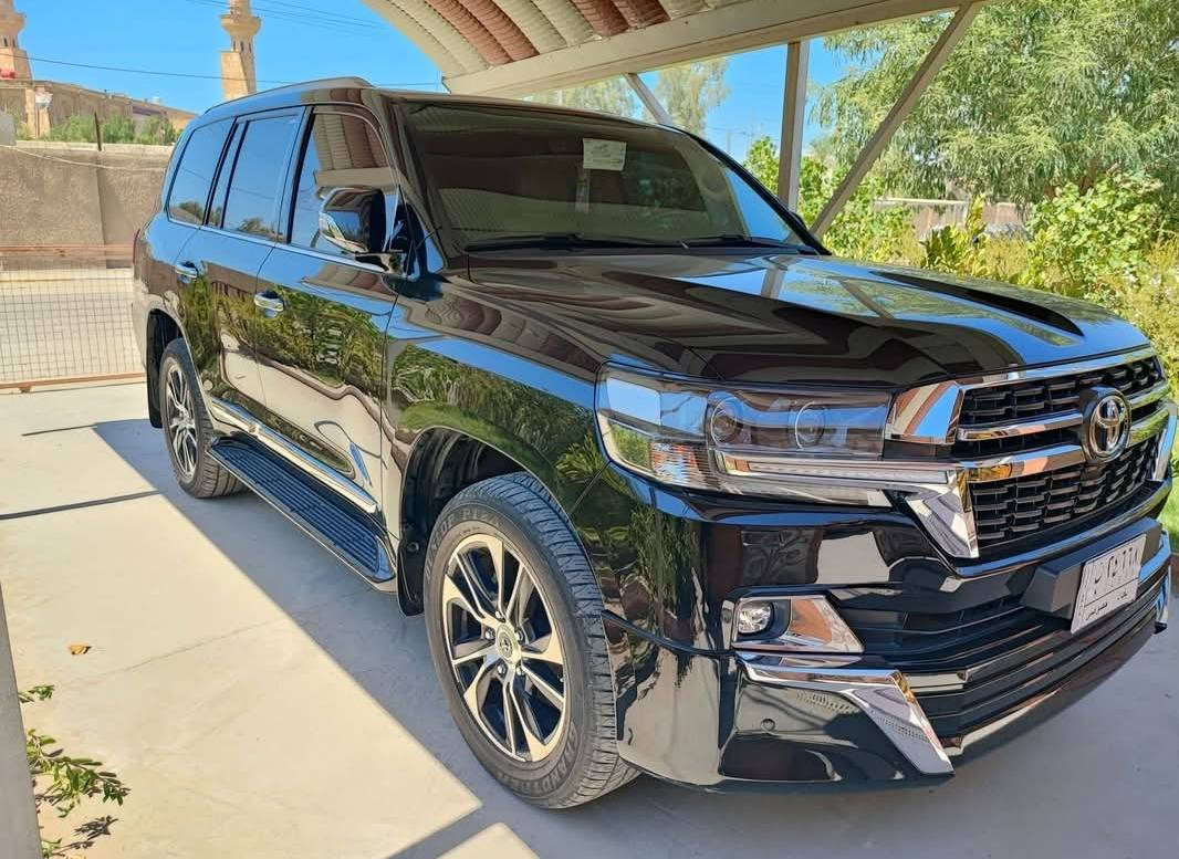 لاندكروز 2021 GXR ساز كراند تورنك مكفولة كفالة عامة  .. فتحه سقف - محرك V6 سلندر - 8 ايرباك - بصمه + بصمه ابواب - 3 شاشات - صندوق كهرباء - كشنات جلد اصلي  - كشنات كهرباء 3 حركات - كيجات ليزري - مري شفط - تشغيل عن بعد - دبل ماوس - حساس امامي وخلفي  السعر ( 615 )
للاستفسار ***********
