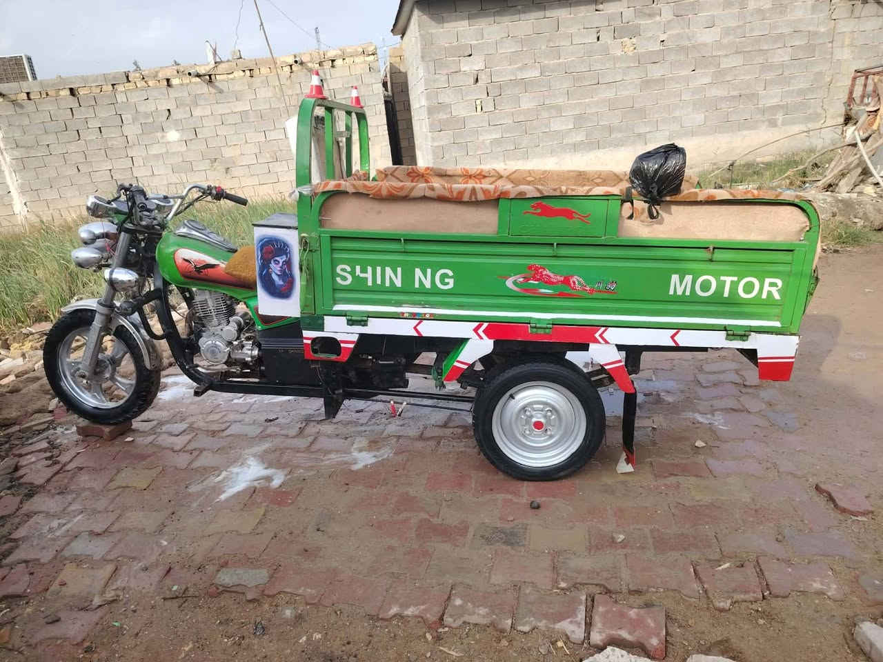 السلام عليكم ستوته جمره اللبيع موديل2020 السعر 1700 بيه مجال مكاني ميسان حي الوحده انتصال عل رقم
 ***********
