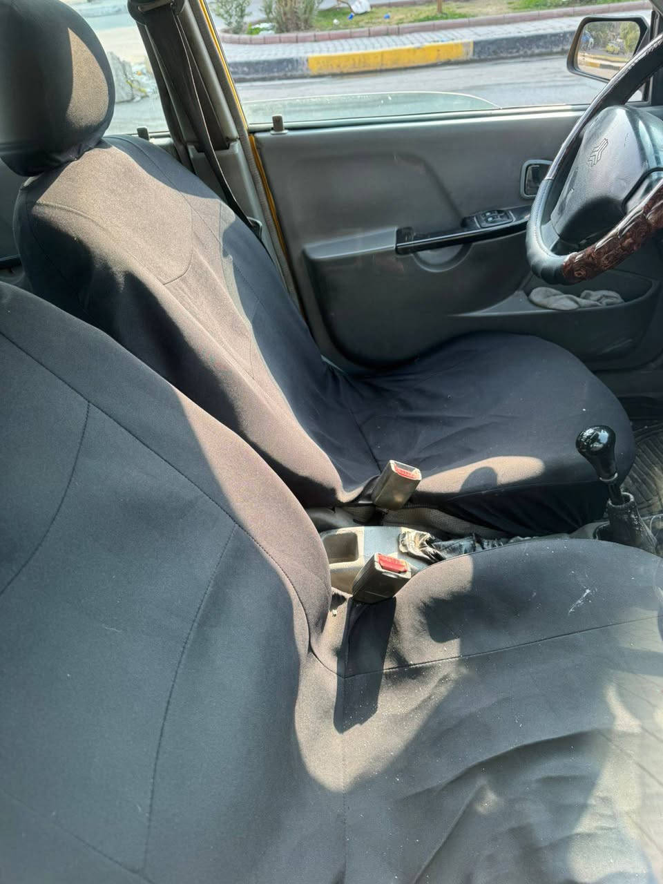 سايبة 2012للبيع ٣٠وبيعه مجال مكانهه شارع فلسطين
سايبة 2012للبيع 28وبيهه مجال مكانهه شارع فلسطين 
موصفات السياره سياره دينار واحد متخلي عليهه عدا التبريد من الدعامية للدعامية دينار واحد م أذب صدر  امامي وخلفي جديد محرك جديد تخم تاير مع ويل جديد نقص فقط تبريد سياره  سنوية لغاية ٢٠٣٠ما جناي لاتصال ***********
