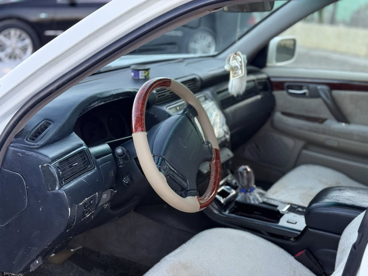 👑 ماشاءالله 👑. مەلیکە (ساغ) (سلایت)🎁
.   نمونەیە لەجوانی 💯 هەرزانیمان خستەوەبازاڕ❌
. مەکینە ی(vvt) ✅ ،کەم بەنزین خۆر 🥇
. کامل مەسرەف کراوە❄️ ساردوگەرمی ئیشدەکات
. شانسی و کەفەر و داروبەردی بەشەرتە
. سەیارەکە ماڵی دۆستە

. نرخ /// (٣٨) گەڵا قفڵی 💸

.📍شوێن:(سلێمانی)
. ژ.م ☎️ ***********
. ژ.م ☎️ ***********
. ژمارەی کۆڕەک ڤایبەری لەسەرە 🛜
