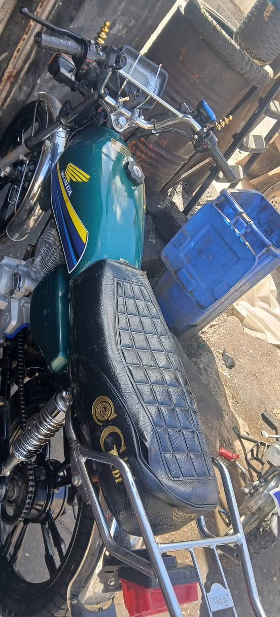 سافين مكينة كبس منفس اصلي مودل ٢٠٢٠ كربيت كامل مكمل سعر ٣٠٠الف بي مجل بسيت رقم وتساب ٧٥٠٢٥١٢٦٣٦


**إذا كنت صاحب هذا الإعلان وتريد حذفه لأي سبب، رجاءا أرسل رسالة إلى الدعم الفني**