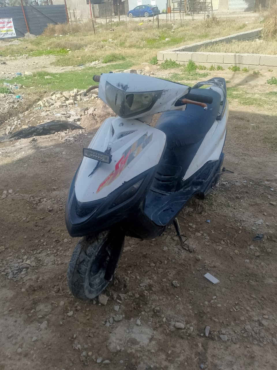 سلام عليكم دراجه ماكس 140شغاله هندر واحد بيه نواقص ابيع كوم حديد السعر 225وبيه مجال بصيط مكاني الشعب السريدات ***********متواجد وتساب ورصيد
