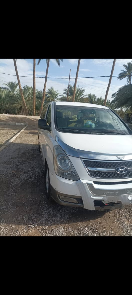 سلام عليكم ورحمه الله وبركاته 
ستاركس موديل 2013 مثنى محورة مسكر مكينة حاوية ام القبق لااسود سيارة كفالة عدة الباب السائق بارد فقط حدادية جديدة سيارة جاهزة ستفسار *********** مكان قضاء الشامية
