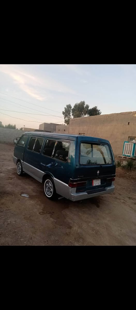 السلام عليكم كيا بستا البيع موديل ١٩٩٤ سيارة كير مكينه اكسن تخم تاير دوشمه جديده شواصي اربعه كفاله الاستفسار الاتصال عله رقم  ***********
