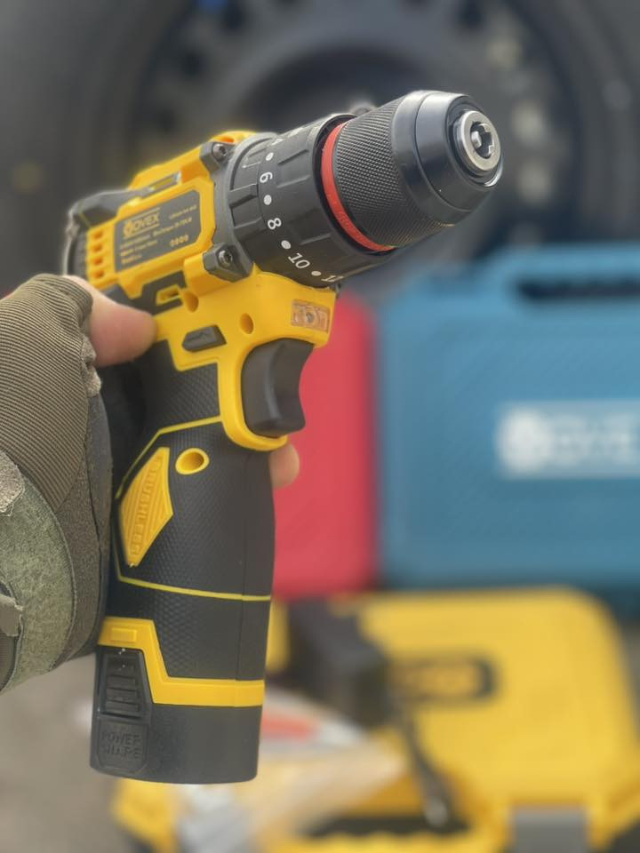 ٢٥ الف دبل بطاريه بروشلز نظام المطرقه توصيل متوفر


**إذا كنت صاحب هذا الإعلان وتريد حذفه لأي سبب، رجاءا أرسل رسالة إلى الدعم الفني**