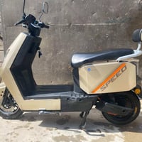 موطور سكنس شحن للبيع نظافتة 90 بطارياته ع فحص اريده ب 600وبيه مجال اتص...