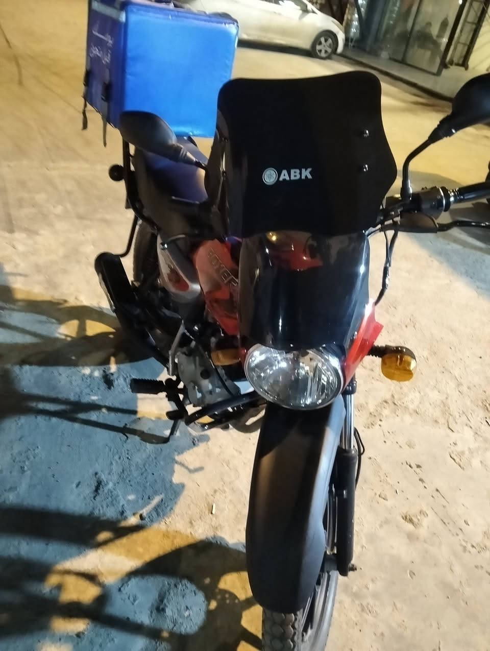 بوكسر موديل 2021 دراجه نضيفه وخير من الله مكينه ما مفتوحه مرقمه بغداد العنوان البياع  الشرطه السعر مليونين ***********
