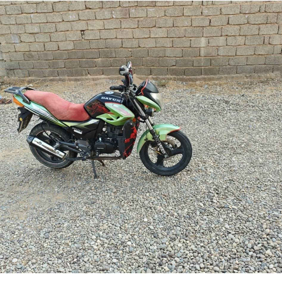 السلام عليكم يوجد موطور دايوان موديل 15 محرك شركه كهربايات شركه  كله شركه مختصر مفيد وراق اصوليه مگمرك  / الدراجه مراوس ستوته او بيع. فقط / السعر مليون  وبيه مجال / المكان الحويجه قريت شريعه/لاتجي خاص اكو رقم /  ***********
