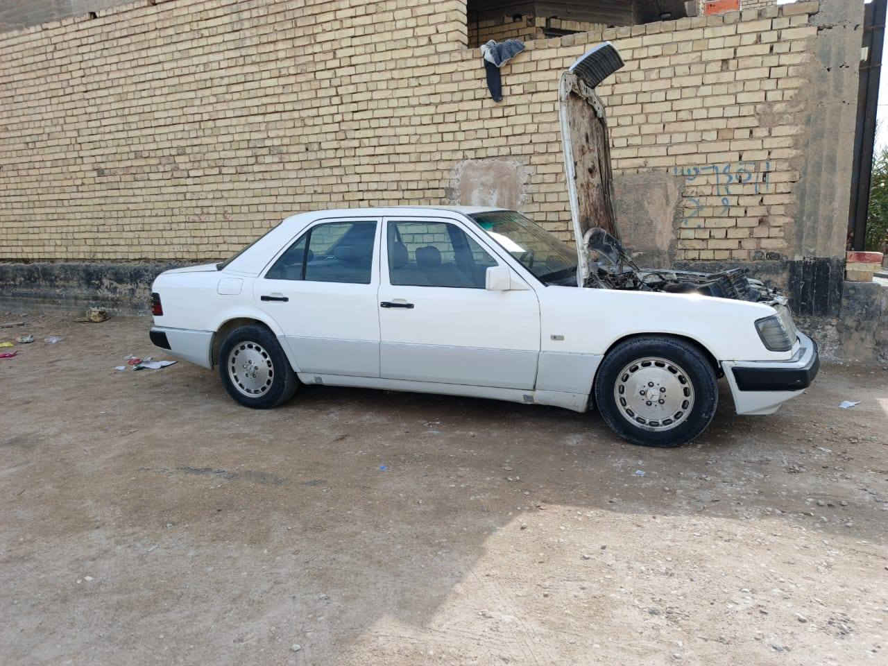 السلام عليكم مارسدس لبيع مديل 87 السعر 38وبيهه مجال مكاني السماوه الشراي يتصل الرقم ***********
