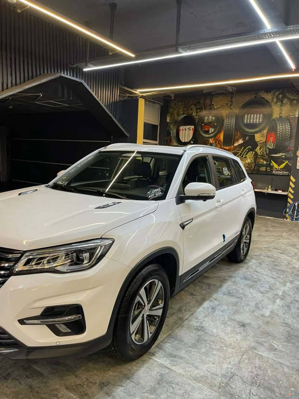 مكلف بالنشر  شانجان c75 ٢٠١٩  كلش نظيفة مال شخص داير باله عليها  السيارة بوضع الوكالة ماشية ١١٢ ألف فقط للاستفسار الاتصال برقم *********** حصراً الصوره تحجي عن نظافة السيارة
