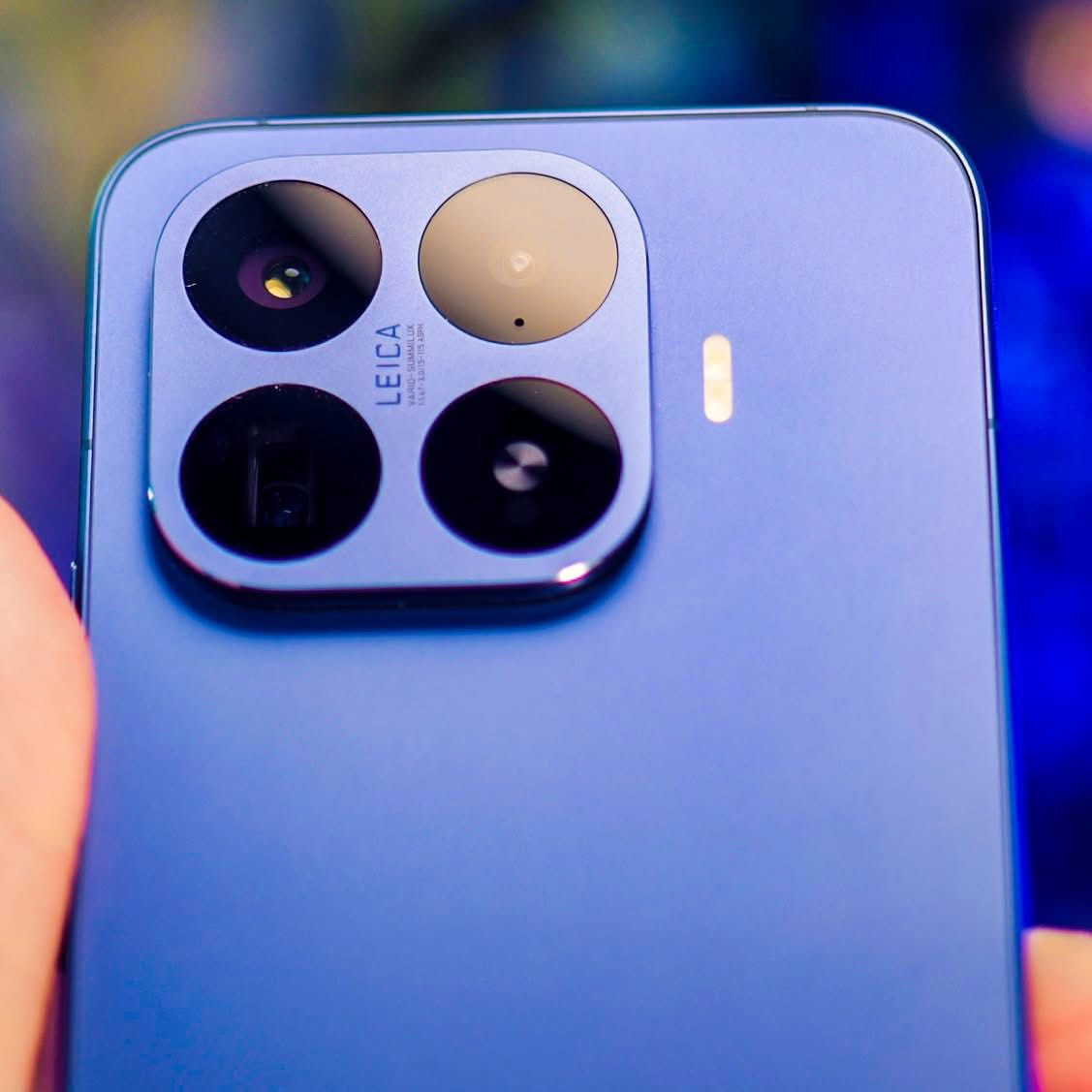 ⁨ قنبلة #2026 🔥

جهاز Xiaomi 17T Pro 😍

#الجديد من عائلة Xiaomi
بعيون Leica اللي تقرّب البعيد
بعدسات Leica Summilux الخارقة
وزوم يوصل حتى 120x AI Ultra Zoom 🔥

ويأتيكم بأهم المواصفات:

- المعالج: MediaTek Dimensity 9500 
- الشاشة: AMOLED بحجم 6.83 إنش وتحديث 144Hz
- الكاميرات الخلفية: نظام Leica ثلاثي
ـ50MP كاميرا رئيسية Light Fusion 950
ـ50MP تليفوتو منظاري 5x
ـ12MP زاوية واسعة
- البطارية: سعة 7000mAh
- الشحن: شحن سلكي خارق بقوة 100W
  وشحن لاسلكي بقوة 50W
- مقاومة الماء والغبار: IP68
العنوان
محافضه ميسان / السوق الكبير / منتصف شارع التربيه
توصيل داخل العراق 5 الف فقط

البيع بالتقسيط المريح
مصرف الرافدين ، موضفين ، تقاعد
مصرف الرشيد
مصرف العراقي الاهلي

ــــــــــــــــــــــــــــــــــــــــــــــــــ

‏‎- للـتواصل :
☎️ ***********
☎️***********
☎️***********

‏‎خط الصيانه
☎️ ***********

‏‎⁩
