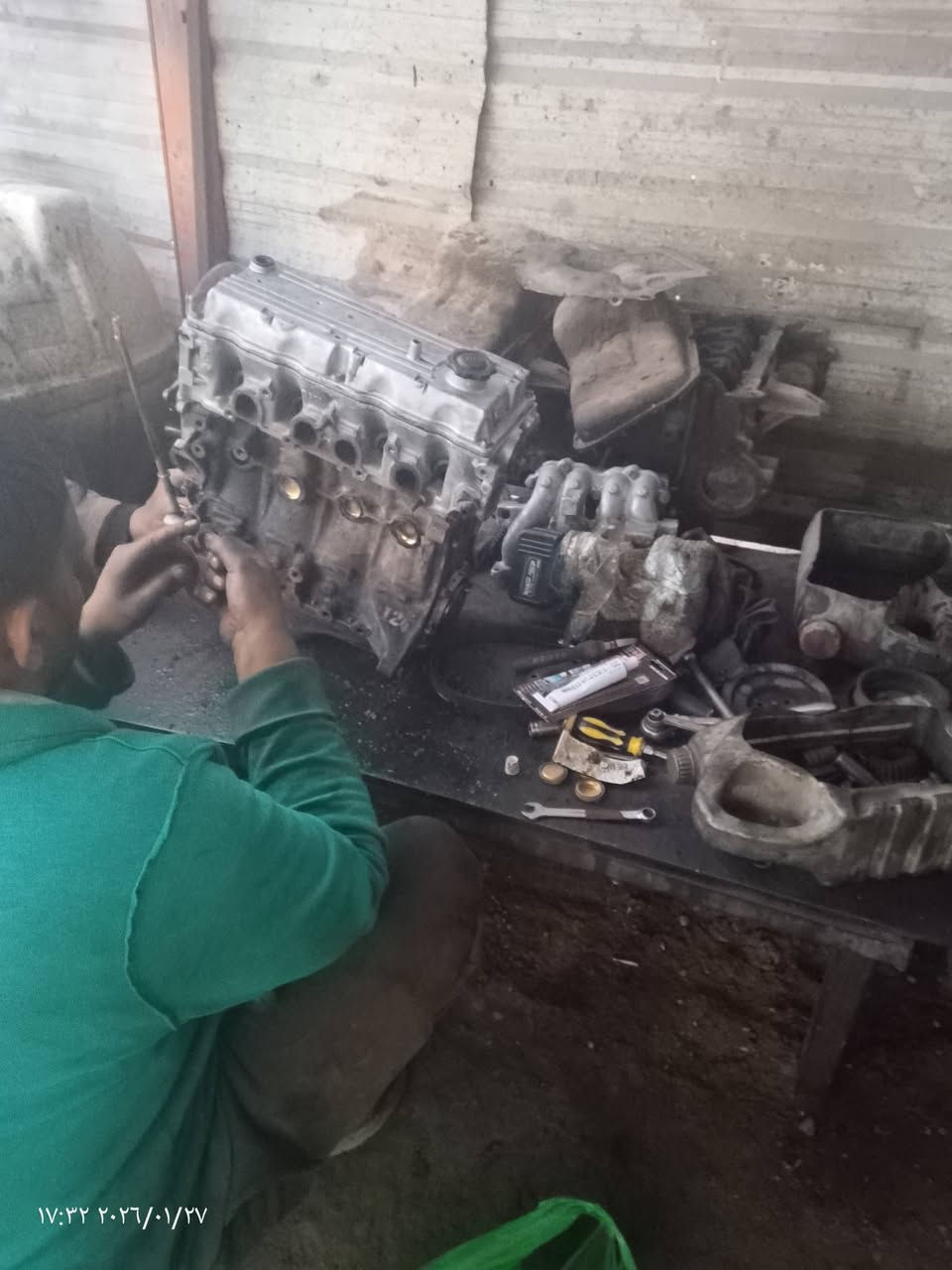 للبيع... كير محرك جدد لاتنقيص ولا تبخير... تدفئه وتبريد شواصي نضاف واحد جديد وواحد  مفطور شويه ولحمته لا باجات ولا ترگيع صدر نضيف مصفره هيئه وغرامات تحويل ثاني يوم السياره كاعده لا حادث ولا ضربه بيهه طخه براس الچاملغ بدون دواخل السعر2️⃣7️⃣$وبيه مجال حق الجيه


**إذا كنت صاحب هذا الإعلان وتريد حذفه لأي سبب، رجاءا أرسل رسالة إلى الدعم الفني**