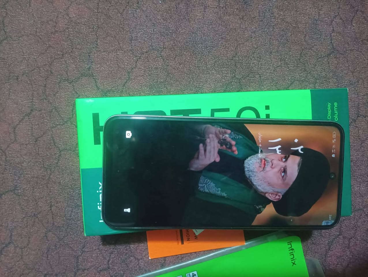 سلام عليكم جهاز Infinix HOT 50iلببع نضيف 100 بل 100جديد مستخدم قليل ذاكره 256كامره فول يطاريه 5000 رام 8  سعر 150 مكان نجف بل الرضويه 
رقم وساب ***********
