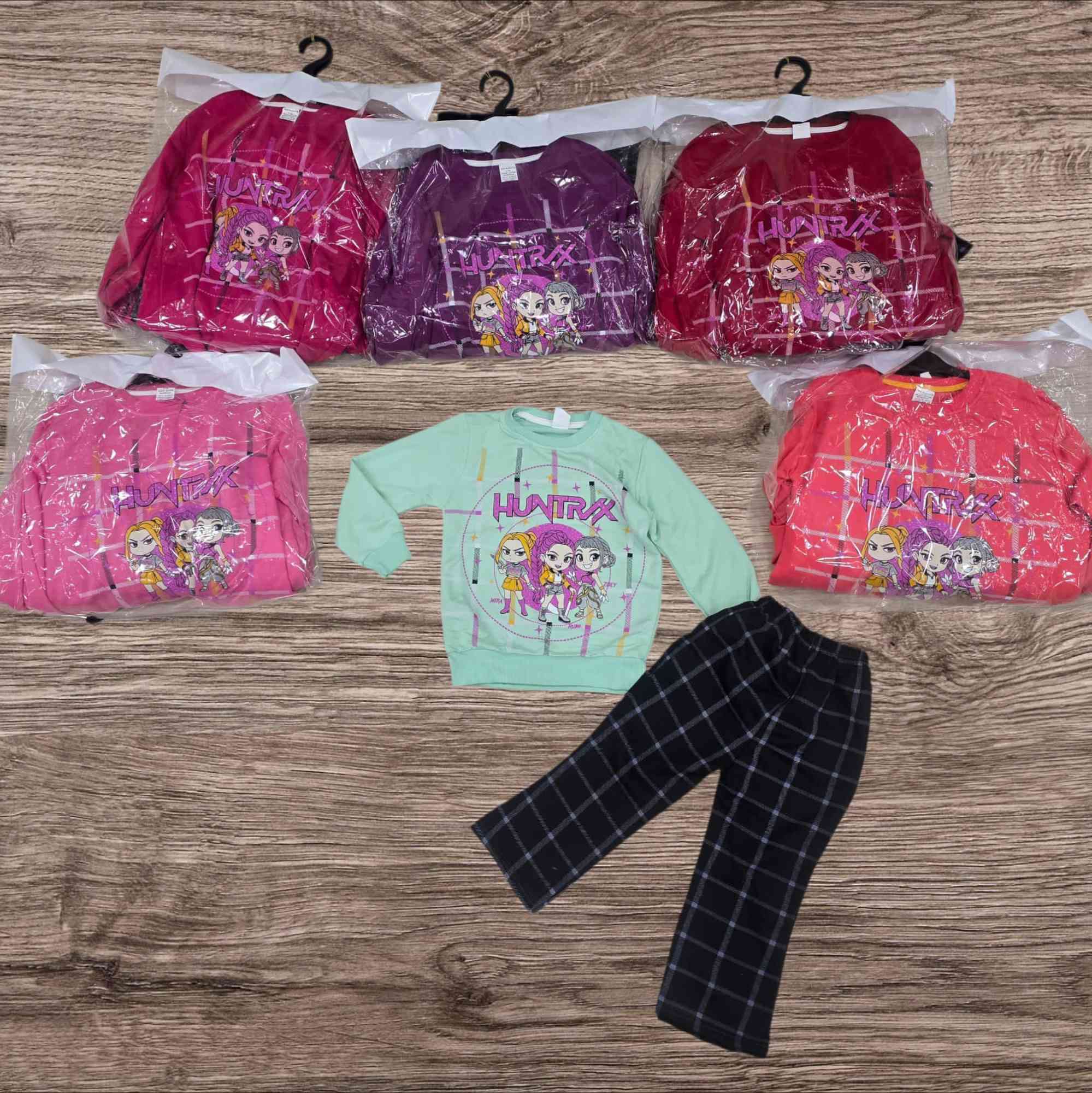 #شروة طقم ولادي وبناتي 
العمر 4/12 سنوات 
للتواصل واتس اب +905414025916
لمشاهدة جميع الشروات عبر التلغرام 
https://t.me/alaymanstok


**إذا كنت صاحب هذا الإعلان وتريد حذفه لأي سبب، رجاءا أرسل رسالة إلى الدعم الفني**