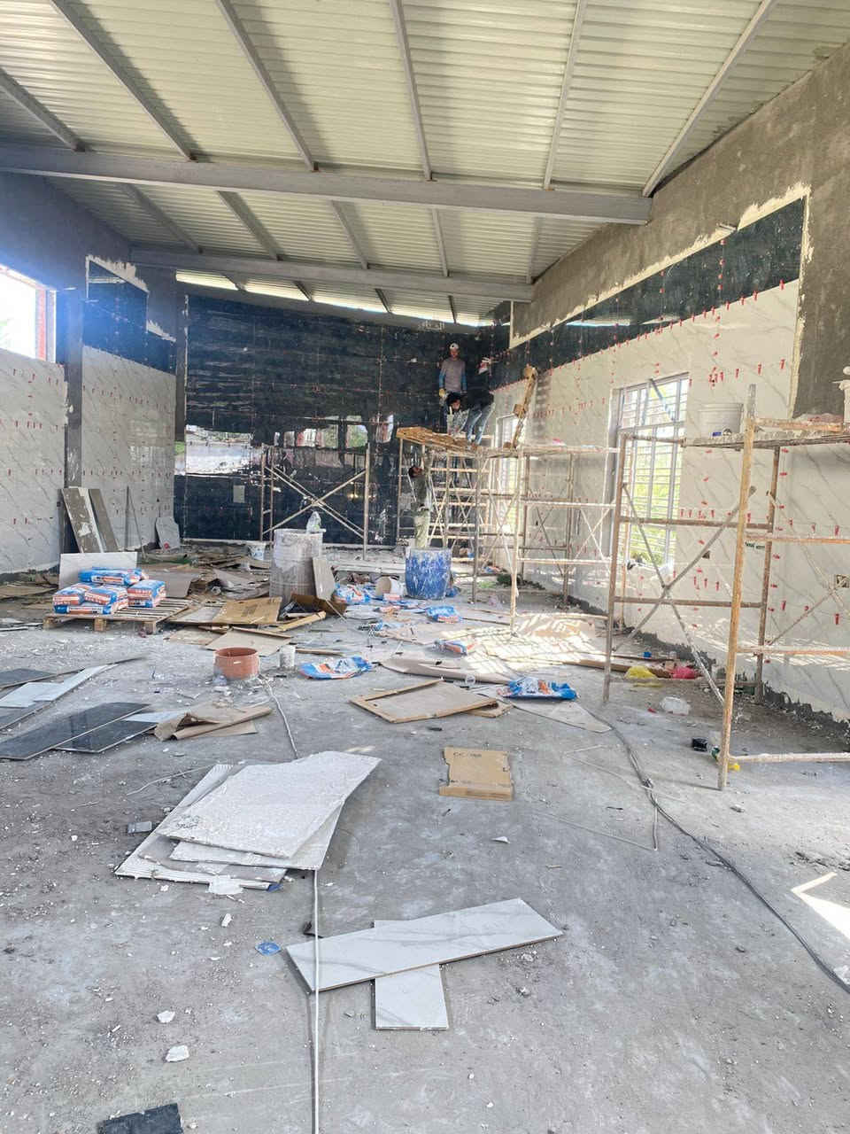 اسطه سيراميك بورسلين شغل هندسي متفرغ حاليا ***********
