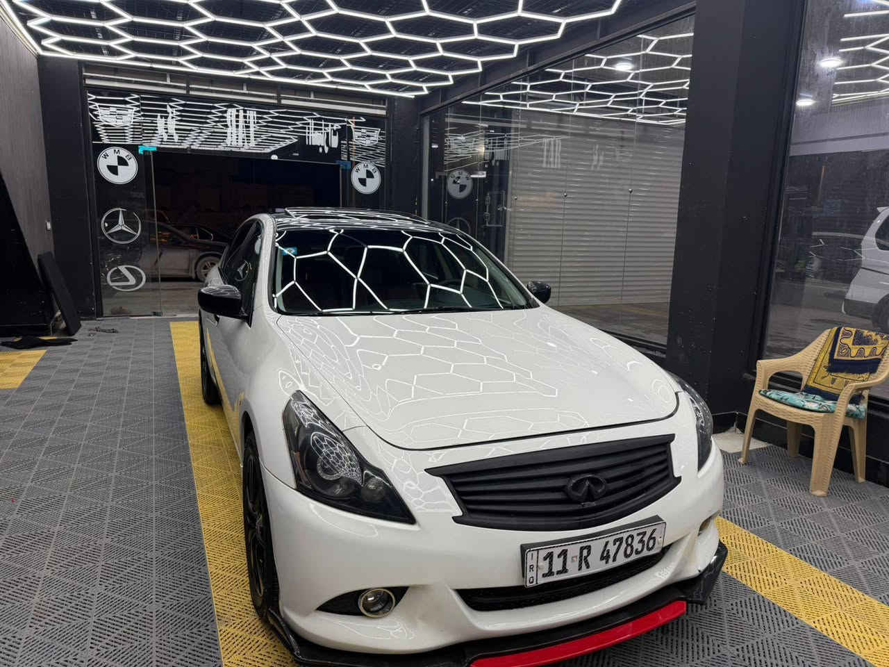 للبيع G37 S  انفنتي موديل 2011 ✅

سعرها ادخل ع رابط https://t.me/carssofiraq/16106

ماشية 207 الف كم
السيارة غنية عن التعريف 
محرك تنفس طبيعي 3.7 
كامرة خلفية
رادار خلفي 
كشنات جلد S لون احمر 
السيارة فول مواصفات 1/1 
سلايد روف تحكم ستيرن
لايت عدسات جديدة كلفني ٤٠٠ الف
سيستم صوت Boss
السيارة متعوب عليها و معتني بيها
 مكفولة من صبغ والميكانيك
 مكفولة عدا الدعامية صبغ للجمالية 
السيارة غرق ومبدلة الكهربائيات والعقول والضفاير من الدعامية للدعامية حته ضفاير الابواب مبدلة
السيارة عليها تخم تاير وتبريد ١٠٠٪؜  
رقم وسنوية وهزة جديدة تحويل
مباشر ثاني يوم مشروع وطني بغداد 
تواصل واتساب  / ***********
او الاتصال عالرقم / ***********
.
.

انضم لأكبر قناة تليكرام في العراق لبيع وشراء السيارات ونشر إعلانات الـ VIP الخاصة بكم. انضموا إلى القناة عبر الرابط 👇
https://t.me/carssofiraq
