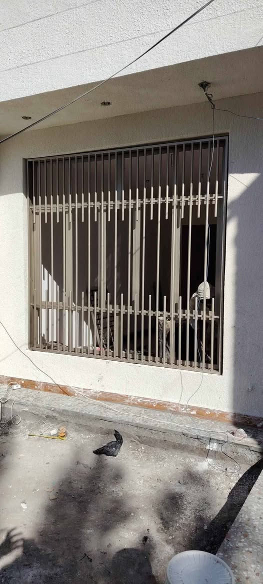 🔥 لا تحتار ويانه… شغلك مضمون 100% 🔥
نسويلك أحسن وأرتب أعمال الحدادة 👌
🪟 الشبابيك
🚪 الأبواب
🛠 أبواب قاصة تفصيل
🧱 المحجرات بكل الأنواع
🏠 الدرج الخارجي شغل مرتب
⛱ السقائف الحديثة
🔩 الكيس بان بأحسن جودة
✅ شغل نظيف ودقة عالية
✅ أسعارنا بنسب السعار ومناسبة للجميع
✅ سرعة بالتنفيذ وتسليم مضبوط
🎁 هدية + صبغ أساس أحمر ضد الزنجار مجاناً
عدنه نضام قسط أو نقد استفسار مراسله صفحه أو اتساب 
📲 واتساب واتصال:***********
