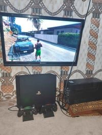 متاح بلي فور للبيع واحد تيرا مهكر برو بي ١٧ لعبة استعمال قليل جدا مع ي...