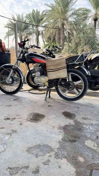 سلام عليكم شباب ردجه 4 كير ميكنه ديمهه عله ايدي هندر واحد تشتغل ودرجه حلوه لا جفيه لا كلبه حته عدله اي علاج مبيهه   ***********
