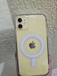 ايفون 11 • شرط الفحص • مراوس بوكو/انفنكس