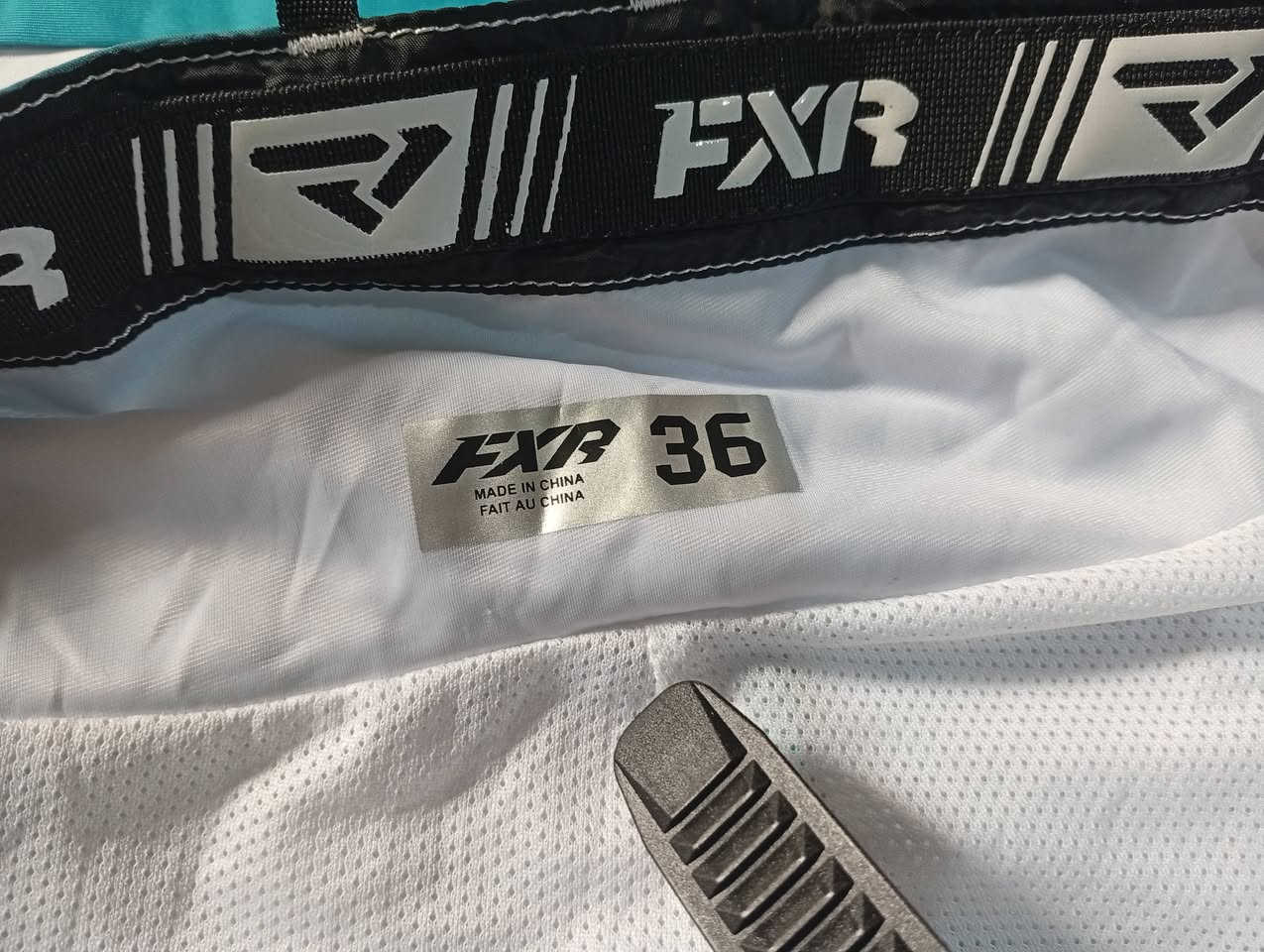 بدلات مال دراجه سعر القطعه 20الف


**إذا كنت صاحب هذا الإعلان وتريد حذفه لأي سبب، رجاءا أرسل رسالة إلى الدعم الفني**