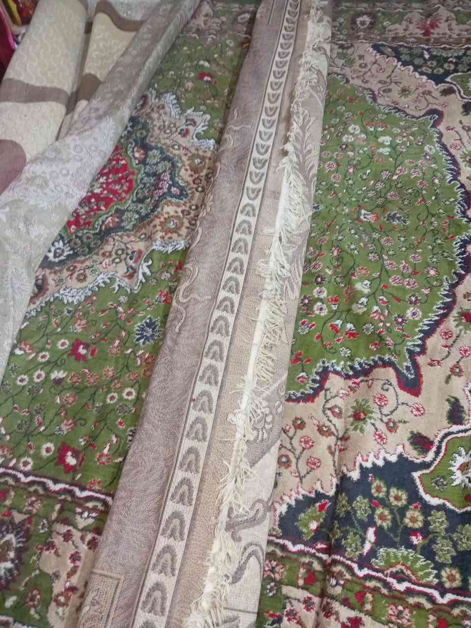 أغراض للبيع للاستفسار اتصال على ***********
