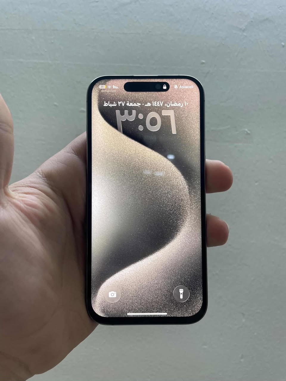 للبيع فقط                 ((السعر 600وبي مجال))
ايفون 15pro
بلون المميز بلتيتانيوم💎
ذاكرة 256
الجهاز نضيف حيل 
فقط امبدل شاشة وألوانه حلوه 
فيس إيدي شغال 
بطارية 88%🔋
مشحون 600 مره فقط

((السعر 600وبي مجال))


**إذا كنت صاحب هذا الإعلان وتريد حذفه لأي سبب، رجاءا أرسل رسالة إلى الدعم الفني**